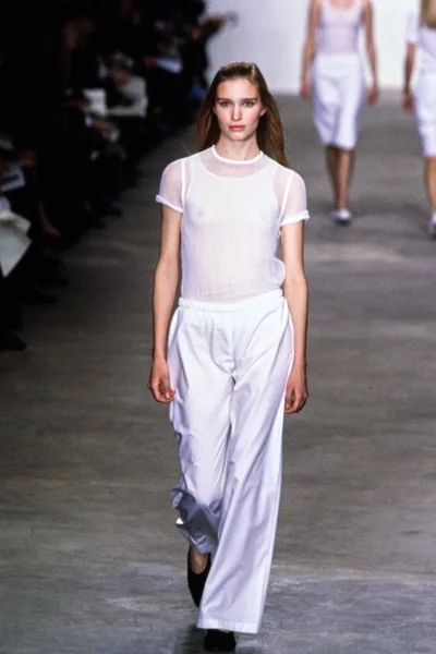 Look 24